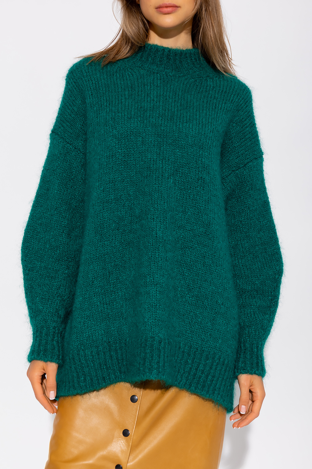 Pull Bear T shirts unis Green Idol sweater Isabel Marant SchaferandweinerShops Tonga